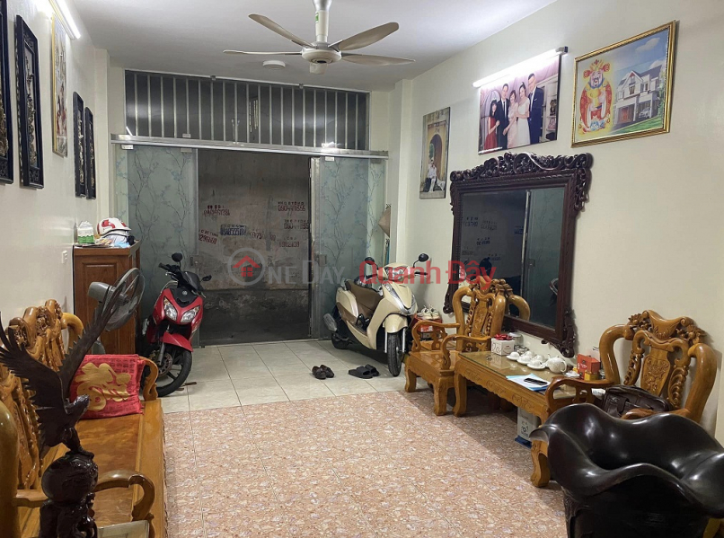 VERY CHEAP! SELL YEN HOA townhouse - PEOPLE CONSTRUCTION, GOOD FURNITURE - NGUYEN THANH KD - 4T X 51M2, 4.98 BILLION Sales Listings