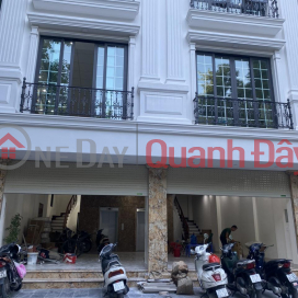 For rent on the 1st floor of 2 buildings facing Phung Hung street, 3 open sides, 9m6 wide frontage, very good business - Address: _0