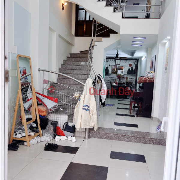 đ 5.79 Billion, HOUSE FOR SALE AT 213 GIAP NHAT - THANH XUAN - BUSINESS - CAR PARKING GATE