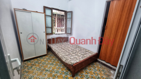 Whole house for rent 40m3 x 3 floors, 4 bedrooms, fully furnished 12.3 million\/month _0