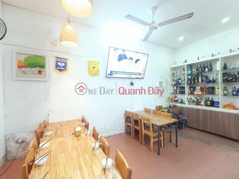 Property Search Vietnam | OneDay | Residential | Sales Listings House for sale on Vo Van Dung street, Dong Da District Party Committee 71m2 3 floors mt12m only 21 billion VND