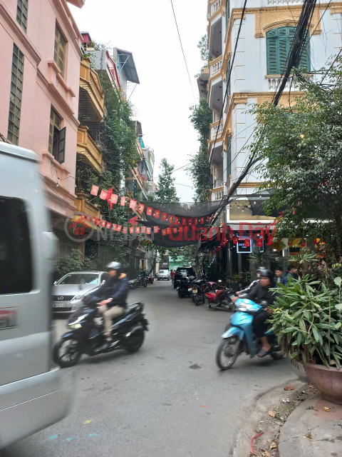 HOUSE FOR SALE IN KHUAT DUY TIEN, 6 FLOORS WITH ELEVATOR, PLOT WITH SIDEWALK, SUITABLE FOR BUSINESS OR OFFICE, 31.X BILLION VND _0