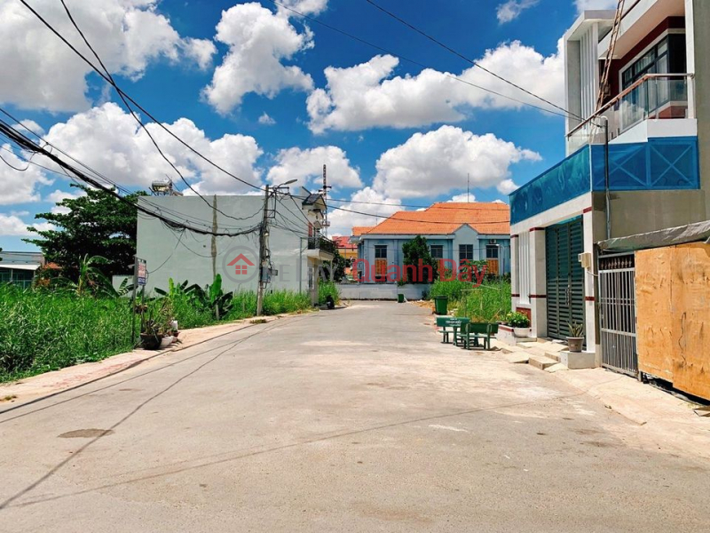 Need money to build a house for children, urgent sale of 3518m2 residential area, densely populated, close to the market, 300 million. Sales Listings