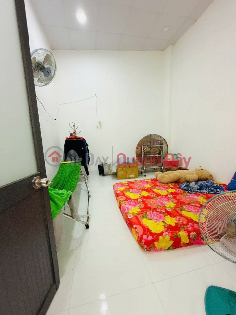 CÁCH 2 CĂN RA HẺM Ô TÔ – NHÀ TẦNG MỚI ĐẸP – QUA CẦU LÀ QUẬN 1 – QUẬN 5 _0