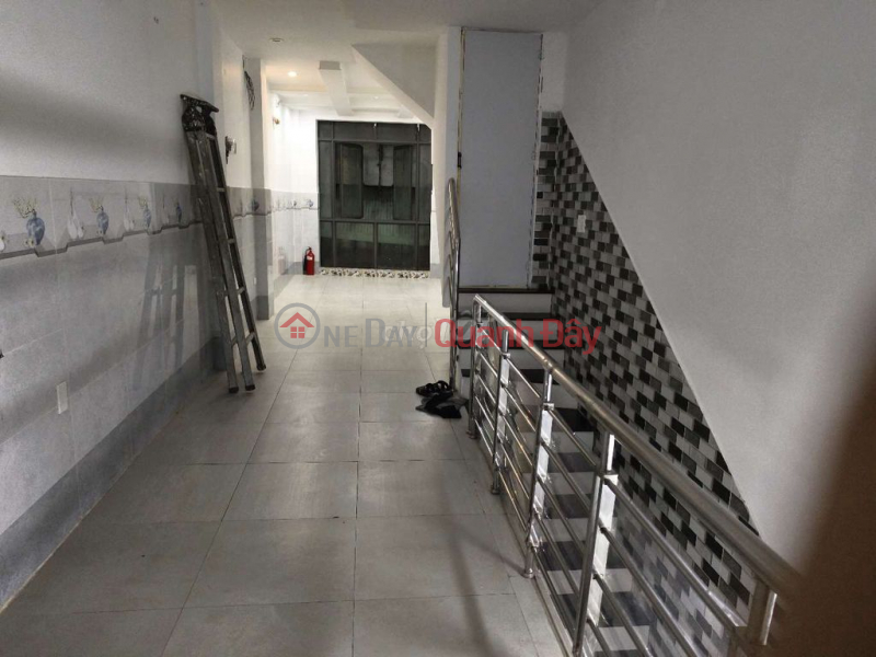 Front house on Le Van Sy, 3.5x14m, 2 floors, empty throughout | Vietnam | Rental, đ 32 Million/ month