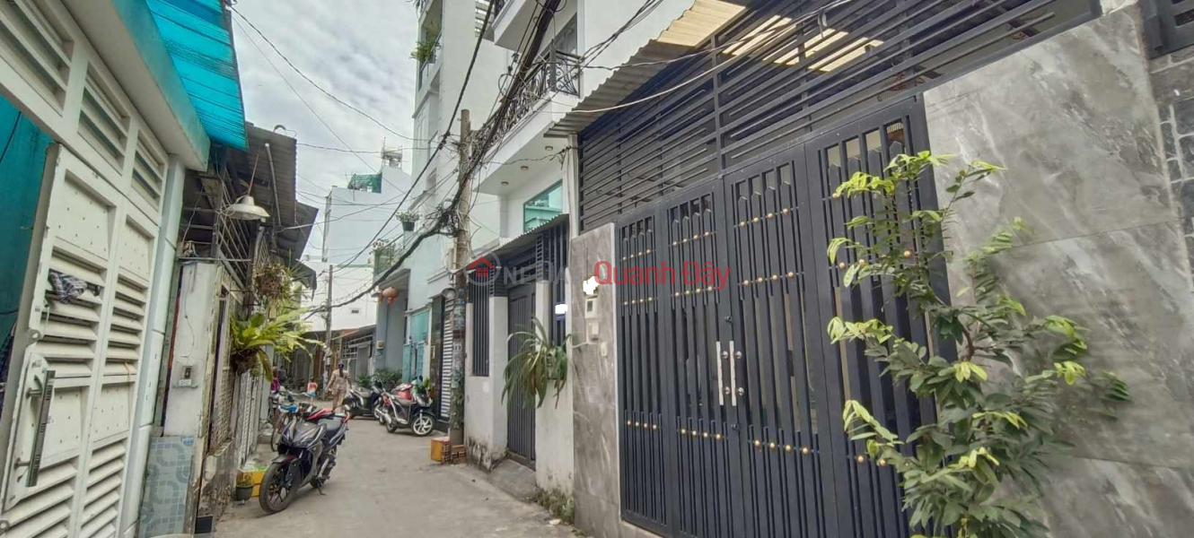 Offering 500 million, urgent sale of car alley house on Nguyen Huu Tien Street, Tan Phu Sales Listings