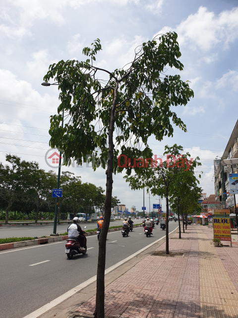 SIÊU SIÊU PHẨM PHẠM VĂN ĐỒNG. LINH ĐÔNG 3 MẶT ĐÔLA. DÒNG TIỀN THU VÀO CỰC CAO VÀ LUÔN ỔN ĐỊNH. NHỈNH 23 TỶ. _0