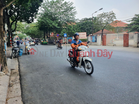 Selling house in Phu Kieu lot, Bac Tu Liem 52m2x5T, avoid cars, 2 open spaces, price slightly 9 billion _0