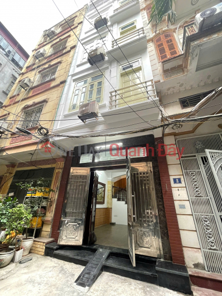 House for sale on Lang Street - Dong Da - 45 m, 4 floors, 4 bedrooms, near the street, ready to move in, over 10 billion, contact 0817606560 Sales Listings