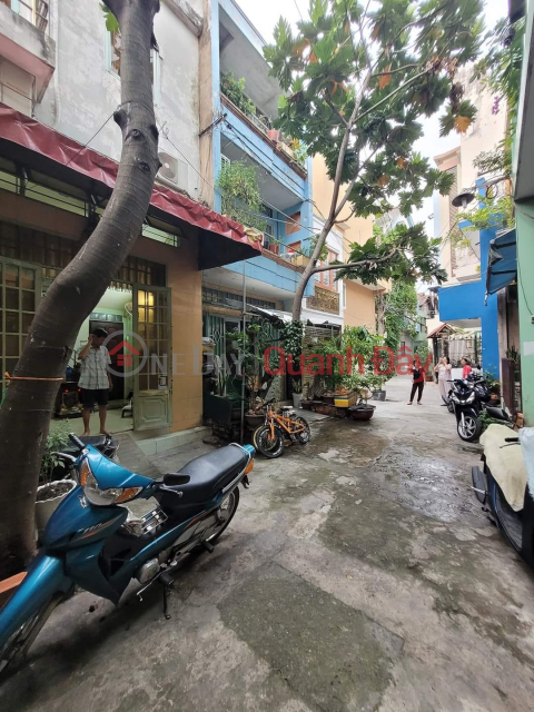 House for urgent sale - Reduced to only 2.8 TILLION - Huynh Thien Loc, Tan Phu, Near District 11 - HXH - 3 floors btct _0