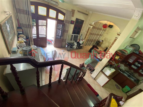 HOUSE FOR SALE ON DONG NGOC STREET 90M2 MT 10M MULTI-FORMAL BUSINESS 100 MILLION\/M2 _0