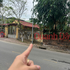 Land on the main road Pham Van Dong – Xuan Hoa Center – 200m² with a 10m frontage. _0