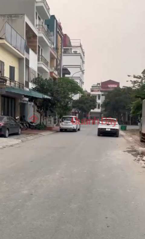 5-story house for sale - Ha Nam Industrial Zone - Fully furnished - Wide road, cars can drive right to the door. _0