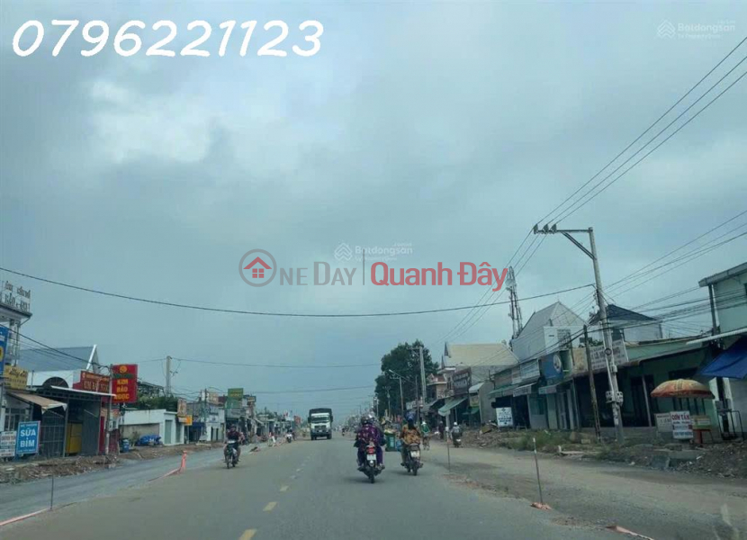 đ 21,5 tỷ Bán đất tại đường Lò Rèn, Long Hòa, 5tr/m2, 4300m2, view đẹp, nhiều tiện ích