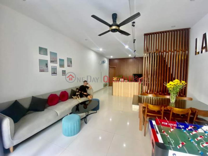 ₫ 22 Million/ month | Beautiful 4-storey 6-bedroom house for rent on Hoai Thanh street - My An area near Tran Thi Ly Bridge