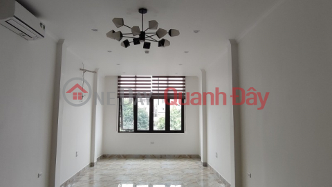 Looking for Tenants to Rent a Beautiful Whole House Business on Thanh Nhan Street, Hai Ba Trung _0