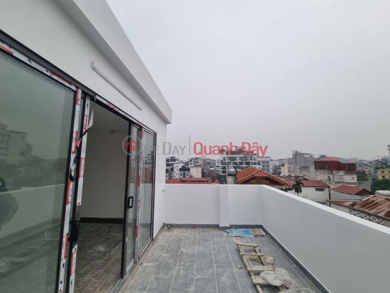 NHÀ MỚI PHÂN LÔ TÔ TÔ VÀO NHÀ 7 TẦNG THANG MÁY Hoàng Cầu 45m2,mặt tiền 5m,15 tỷ Đống Đa. Niêm yết bán