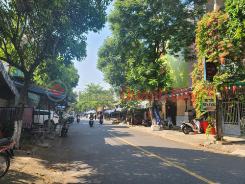 Land for sale on Nguyen Ba Lan street, Da Nang. Right at the gate of Bac My An market, nice location, good business, cheap price _0