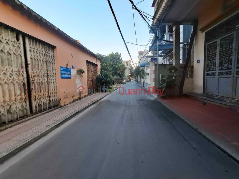 6-STOREY HOUSE FOR SALE IN THE CENTER OF VIET HUNG, CAR CAN BE PARKED AT THE DOOR, ONLY 5.2 BILLION NEGOTIABLE. CONTACT 0936123469 Sales Listings