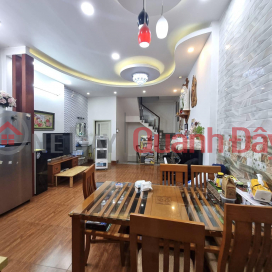 Bán nhà Huỳnh Văn Gấm Tân Phú 50m2 4tang shr, ngay Big C , 5 tỷ nhỉnh 0932030061 _0