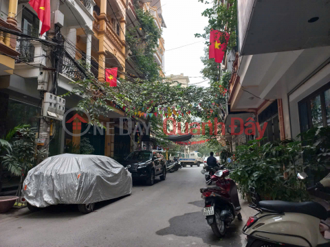 HOUSE FOR SALE IN KHUAT DUY TIEN, 6 FLOORS WITH ELEVATOR, PLOT WITH SIDEWALK, SUITABLE FOR BUSINESS OR OFFICE, 31.X BILLION VND _0
