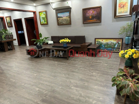 (Tin thật 100%) CH 130m2 x 3PN tại CT2 Vimeco Nguyễn Chánh - Ban công Đông Bắc - Nội thất 400 triệu _0