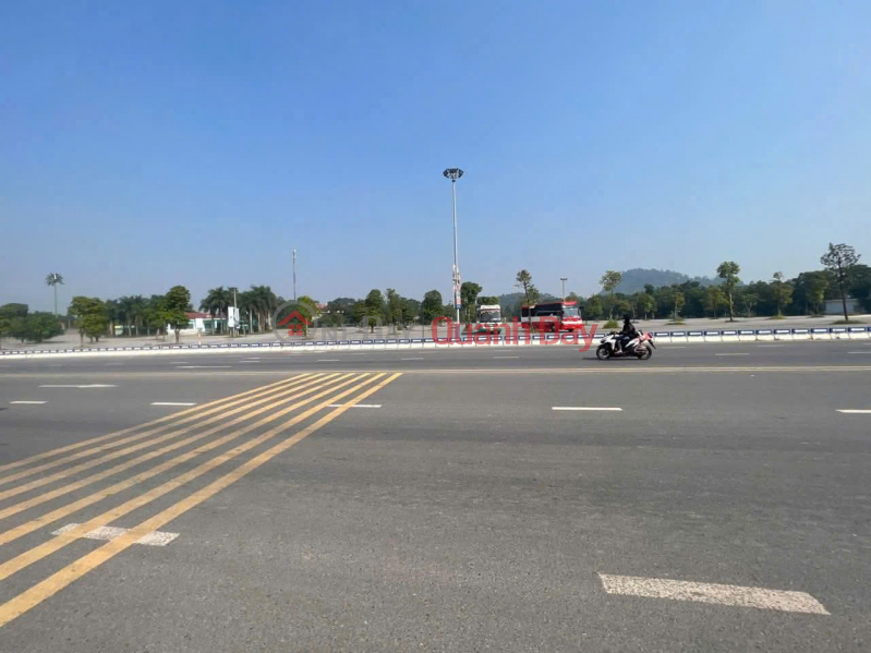 CC Bán đất mặt đường QL 32C, 136m KINH DOANH ngay cổng Chính Đền Hùng - Việt Trì, Phú Thọ. Chỉ 2 tỷ 88 Niêm yết bán