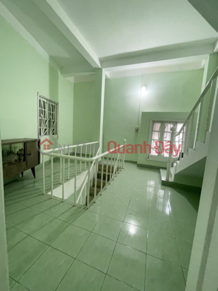 đ 3.65 Billion | ► Alleyway 3.5m wide near Hoang Dieu main road, 31m2, 3.5-story reinforced concrete building, 3 bedrooms, 3.65 billion VND