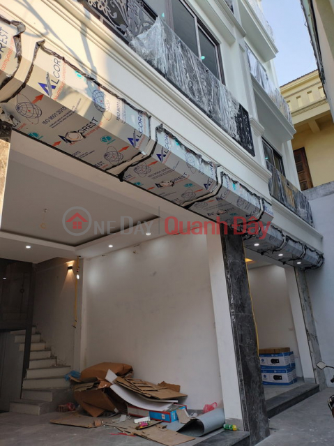 BEAUTIFUL NEW HOUSE ON THACH BAN STREET - LONG BIEN, 39 SQUARE METER, 6 FLOORS, 4.5 M FRONTAGE, 8.8 BILLION, ELEVATOR - THROUGH ALLEY. _0