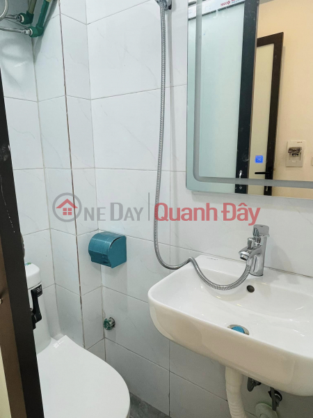 đ 1.65 Billion | Nguyen An Ninh townhouse for sale, 17m x 5 floors, 1 billion 65