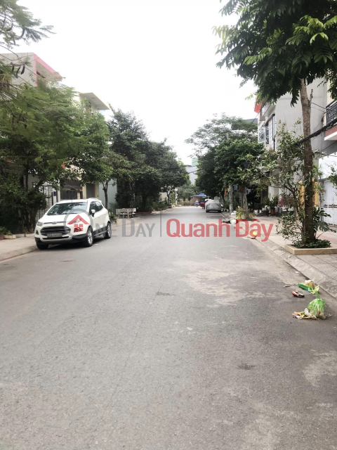 Urgent sale of 80m2 land plot on Khuc Thua Du 2 street at good price _0