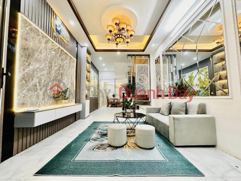 5-FLOOR HOUSE FOR SALE IN HOANG MAI DISTRICT Area: 38M2 6 BEDROOM PRICE: 4.39 BILLION. _0