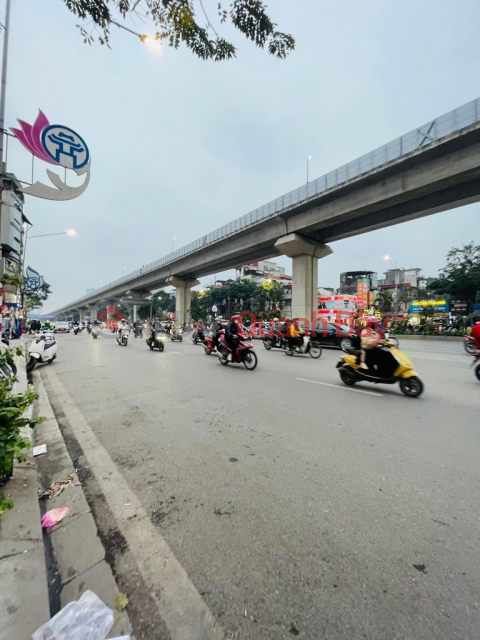 Front of Nguyen Trai Street Business sidewalk is 117m wide. 5 elevator floors 16.2 billion _0