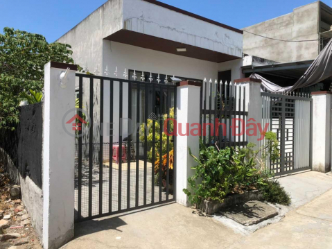 Urgent sale of a house with a huge area of 225m2, a car masterpiece in Ngu Hanh Son district, very cheap, just over 2 billion VND _0