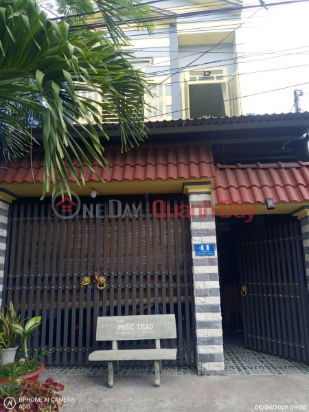 OWNER SELLING a private house at Street No. 4, Tan Kim Residential Area, Can Giuoc Commune, Tay Ninh Province Sales Listings