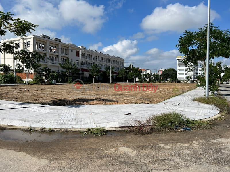 ► Lô Góc 2 Mặt Tiền đường 7.5m sát Biển Tân Trà, 160m2, ngang 8.3m, 7.xx tỷ Niêm yết bán
