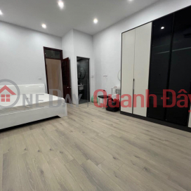 House for sale 68m2 Lane 210 Nghi Tam, Tay Ho Dan built Garage 2 Cars Investment price 4.3 Billion _0