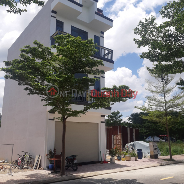 Property Search Vietnam | OneDay | Residential Sales Listings | Newly built house for sale opposite Phu Phong market, Binh Chuan, Thuan An for only 899 million, receive the house immediately