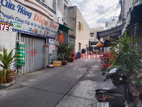 BINH TAN HOUSE - 3 FLOORS - CAR ALley - NEAR AEON BINH TAN - BOUNDARY TO DISTRICT 6 - PRICE ONLY 3.1 BILLION _0