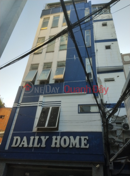 Building 40 Apartments, street in front of the house 5m, adjacent to Hoang Dieu Front 2 way, 160m2, 6 floors, 12.5 billion Average revenue Sales Listings