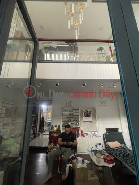 House on Hoang Hoa Tham Street - K300 - Tan Binh District - 7.5x15x5 floors - Just over 8 billion VND - 6m wide alley | Vietnam | Sales đ 8 Billion