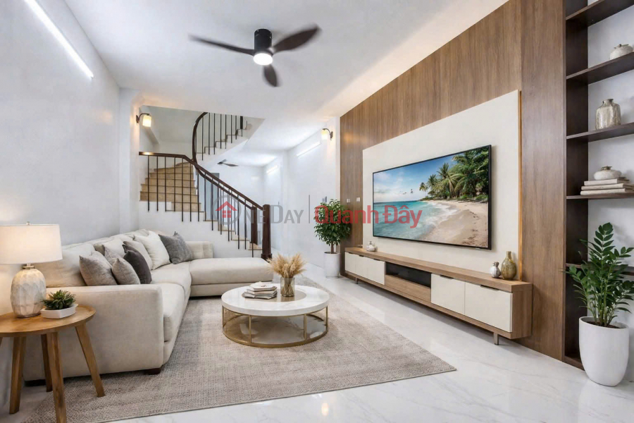 BEAUTIFUL HOUSE IN THE CENTER OF THACH BAN - FULLY FURNISHED - SLIGHTLY OVER 6 BILLION VND Sales Listings