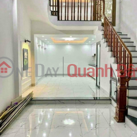 House for sale in Thanh Liet, Kim Giang. 35m2 5 floors newly built. Only 3.86 billion. 0904690958 _0