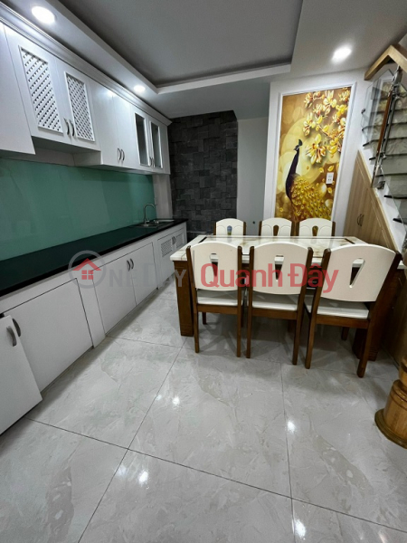 đ 9 Billion, GENUINE OWNER NEED TO SELL URGENTLY Beautiful House-Soft Price In District 11-HCMC