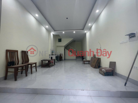 Rare! House for sale in lane 465 Ngoc Thuy, 40m x 3 floors, frontage 4m3, car can avoid, only slightly over 6m, negotiable. Contact 0936123469 _0