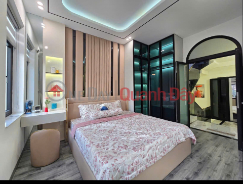 - Sơn Trà, Khách sạn mặt tiền Hà Bổng, 15,5 tầng có bể bơi vô cực, thu nhập gần 300tr/th, sát bãi tắm phạm _0