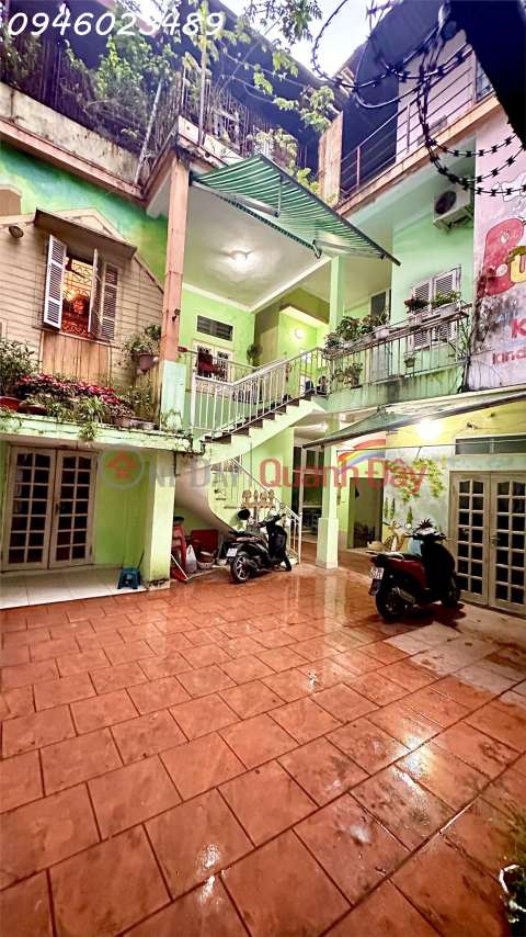 House for sale in a very nice location in Dong Tac - Kim Lien, near Vincom Pham Ngoc Thach. - Address: Alley 41 Dong Tac, Kim _0
