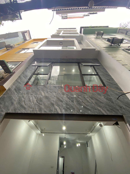 HOUSE FOR SALE IN NGOC THUY, LONG BIEN, BEAUTIFUL HOUSE, 7 FLOORS, ELEVATOR, FULL FURNITURE, CAR PARKING AT THE DOOR, AREA 36M2. Sales Listings