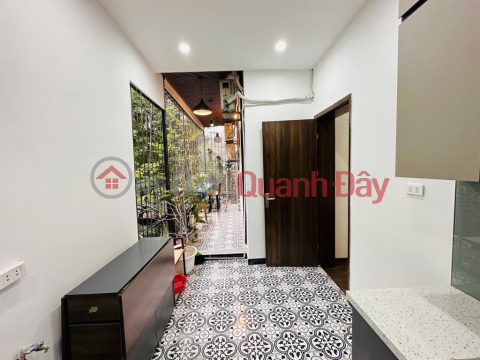 TRUNG HOA NHAN CHINH APARTMENT 65M2 2 BEDROOMS VERY WIDE AND AIRY BALCONY PRICE 5.5 BILLION _0