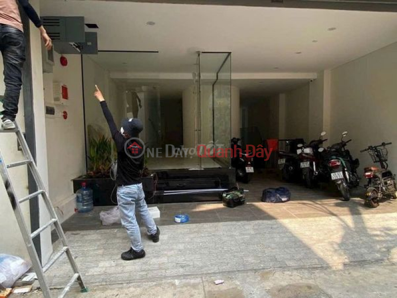 Frontage for rent on Dinh Cong Trang Street Rental Listings